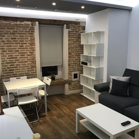 Airva: Apartamento Duque De La Victoria バリャドリド エクステリア 写真