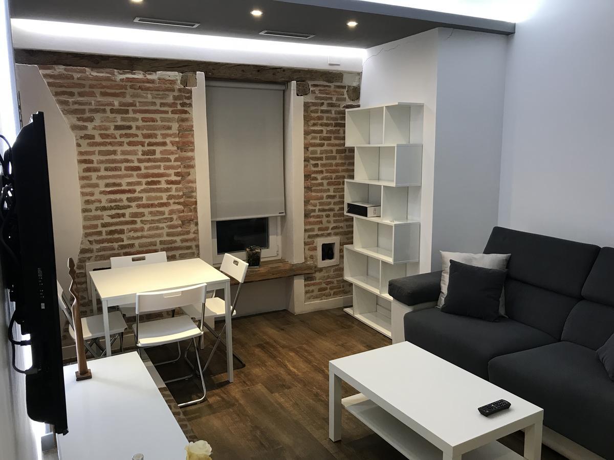 Airva: Apartamento Duque De La Victoria バリャドリド エクステリア 写真